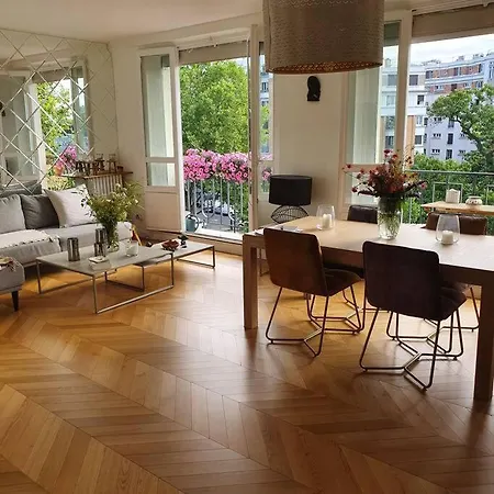 Magnifique Parisien Tres Bon Quartier Apartment *
